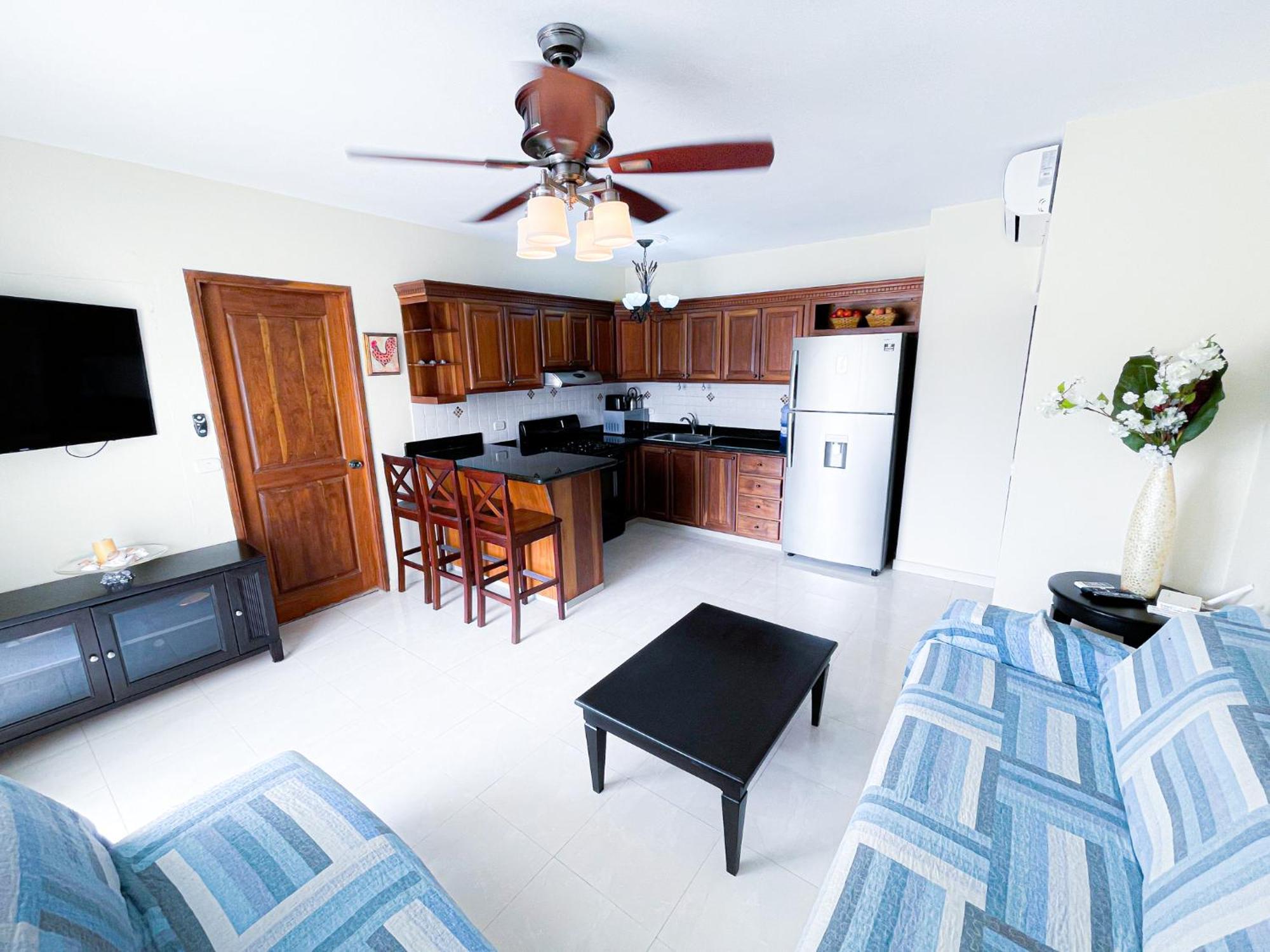 Caribbean Paradise Ocean Breeze Hotel With View Los Corales Bbq Wifi Beach Club & Spa Punta Cana Zewnętrze zdjęcie